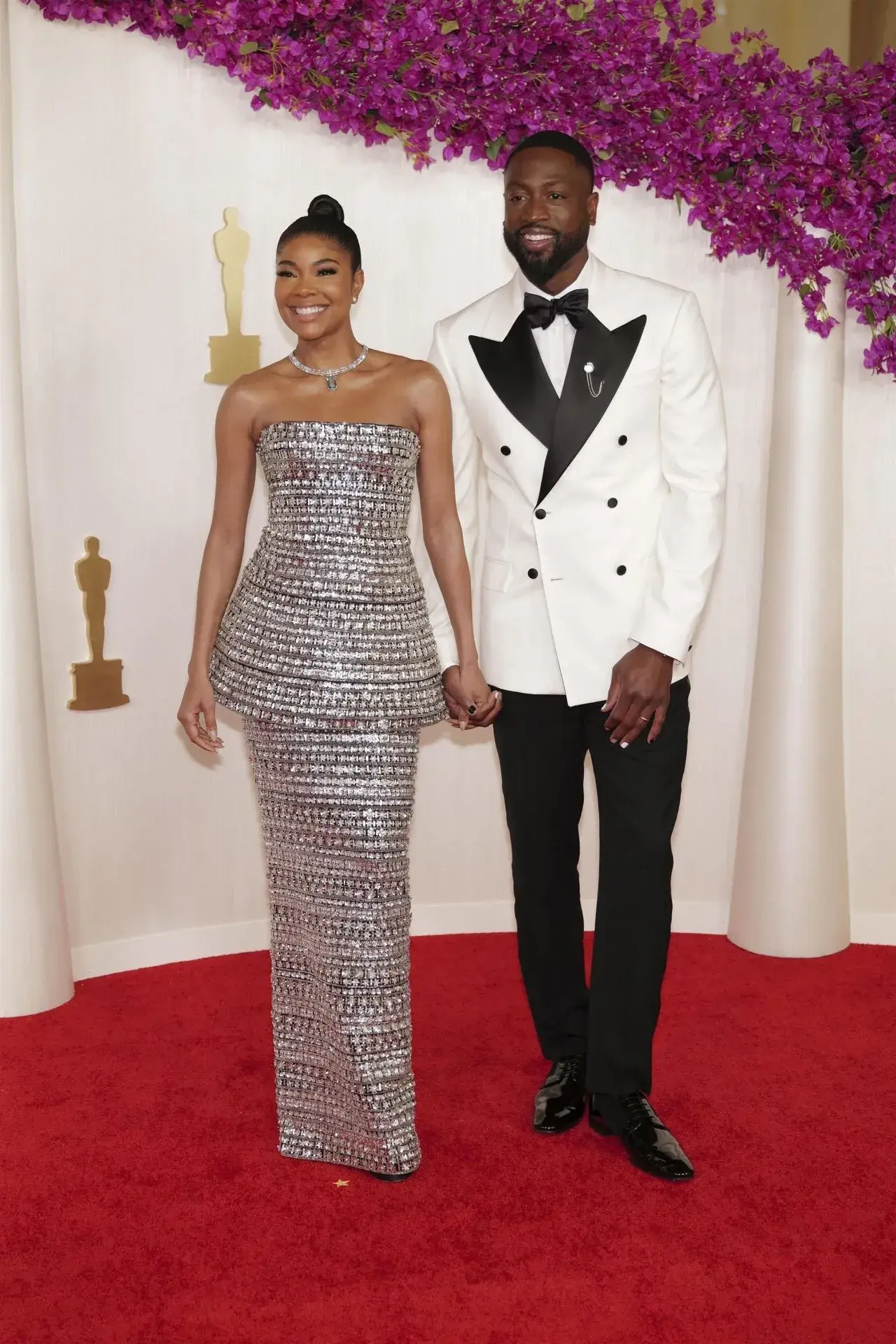 GABRIELLE UNION PHOTOSHOOT AT OSCARS 2024 RED CARPET IN BEVERLY HILLS 2